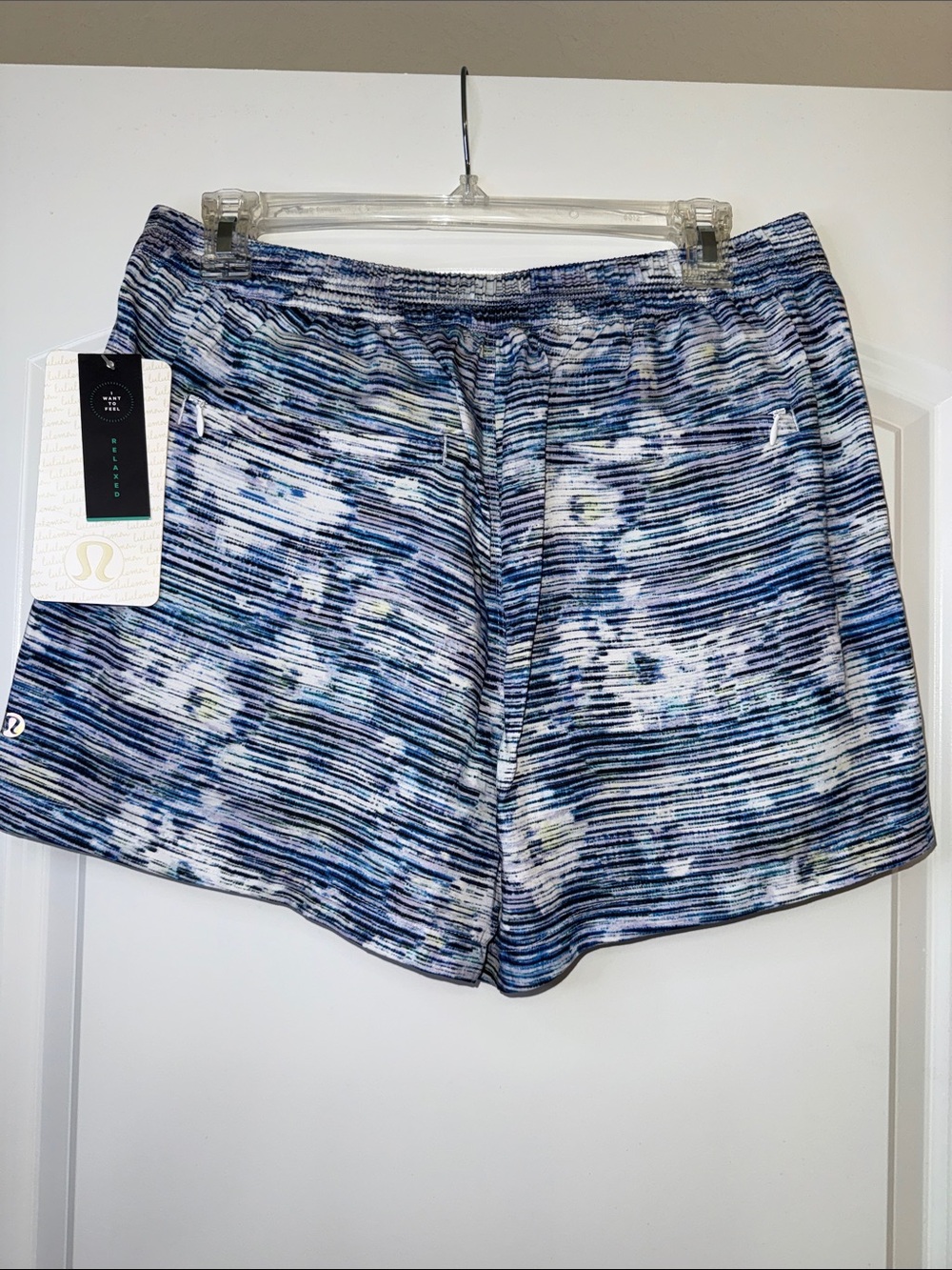 NWT Lululemon &go Keepsake Short - Picture 2 of 9